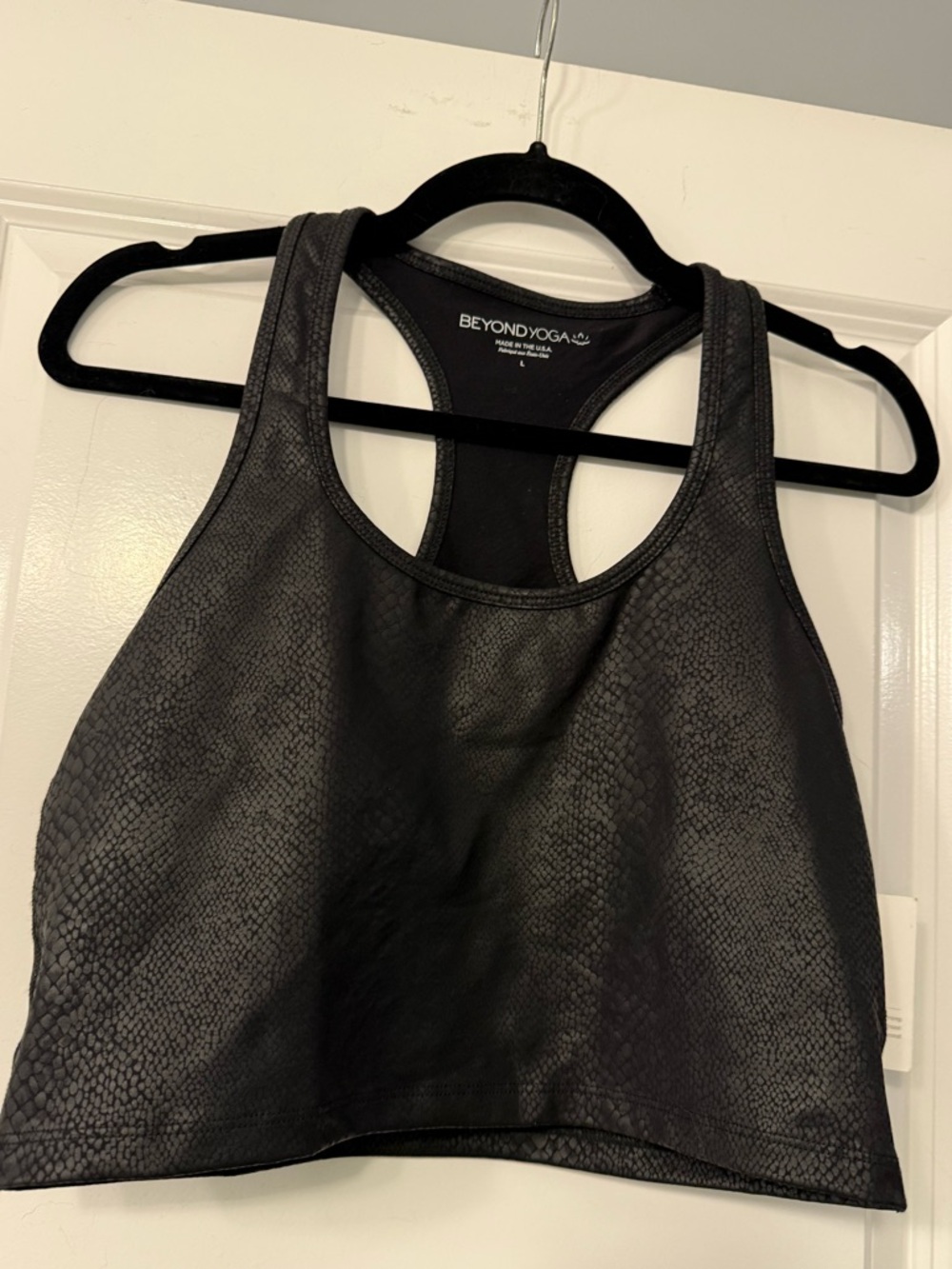 Beyond Yoga Croc Print Tank - Picture 3 of 7